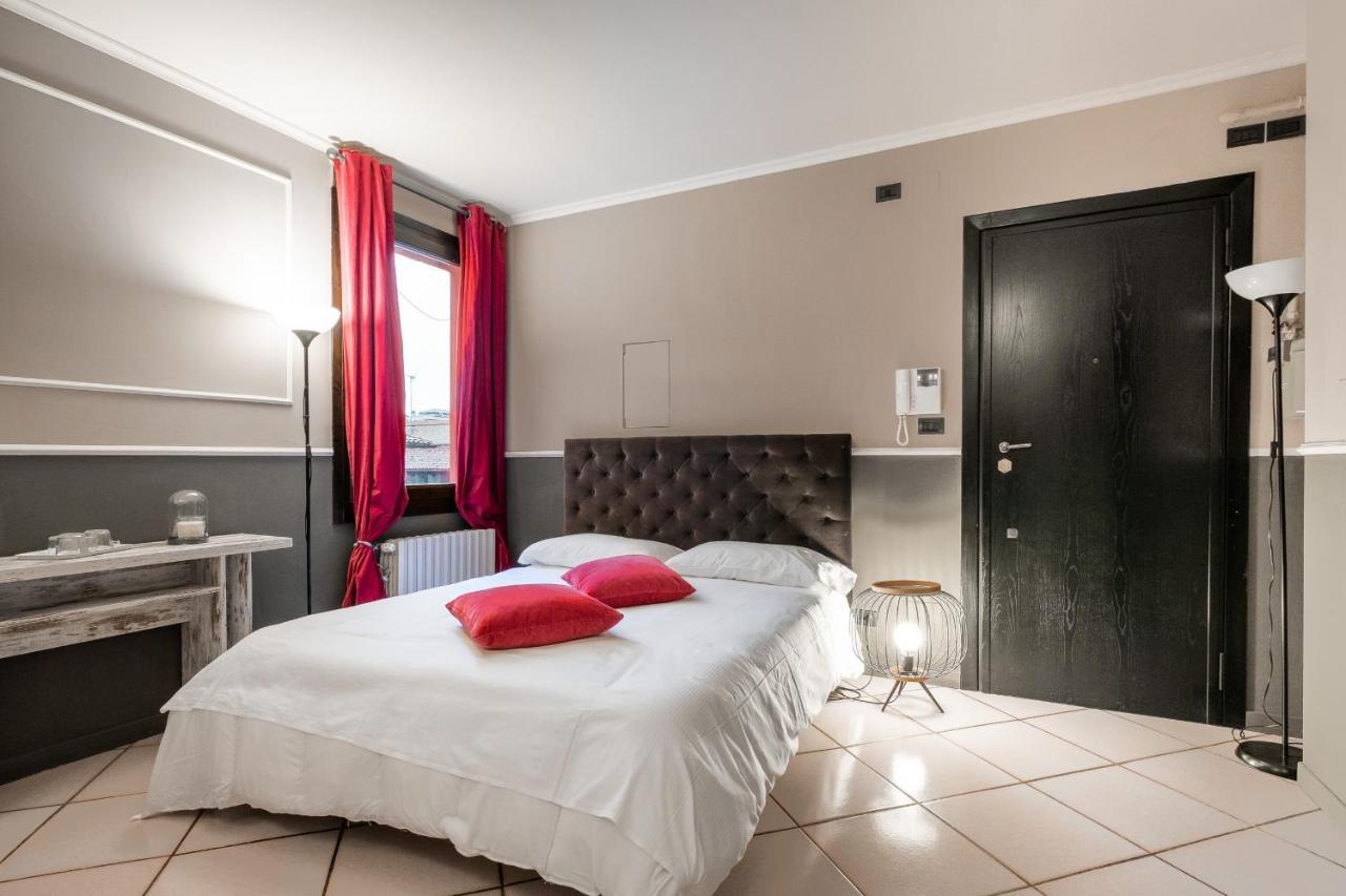 בולוניה Studio Fusari A Piazza Maggiore By Wonderful Italy מראה חיצוני תמונה